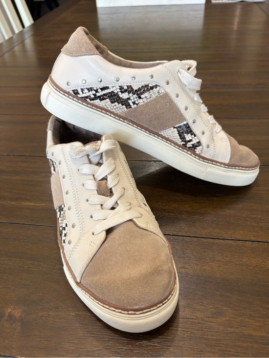 Crown Vintage Shoes - Crown Vintage Kalinda Suede Snakeskin Studded Sneakers Size 9